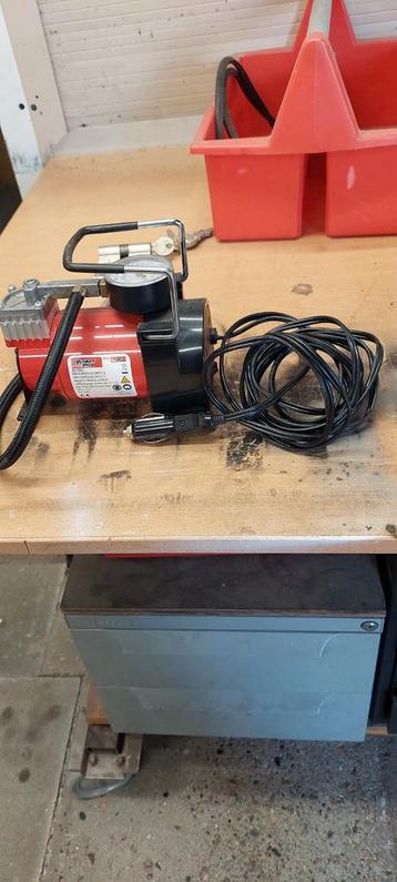 12V Compressor - Schuur Opruiming beschikbaar voor biedingen