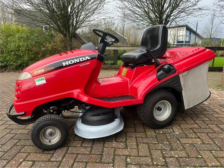 Zitmaaier Honda HF2315 HME V-Twin opvang/mulch, Tuin en Terras, Grasmaaiers, 50 cm of meer, Ophalen