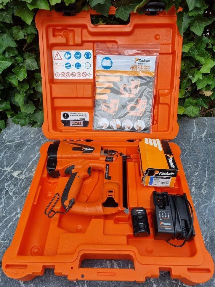 PASLODE im65 afwerktacker ., Doe-het-zelf en Verbouw, Gereedschap | Handgereedschap, Zo goed als nieuw, Ophalen of Verzenden
