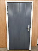 Achterdeur / garagedeur met freeslijnen (geïsoleerd), Doe-het-zelf en Verbouw, 80 tot 100 cm, Ophalen of Verzenden, 200 tot 215 cm