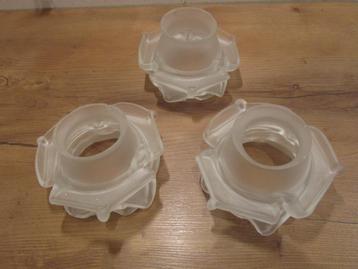 Lampenkapje glas bloemmodel beschikbaar voor biedingen
