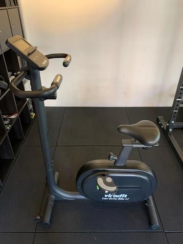 Home trainer/ fiets beschikbaar voor biedingen
