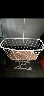 Antieke witte wieg - Smeedijzeren brocante wieg -, Ophalen of Verzenden, Zo goed als nieuw, Wieg