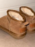 Uggs maat 28 - Leuke warme laarsjes!, Ophalen of Verzenden, Gebruikt, Jongetje of Meisje, Laarsjes