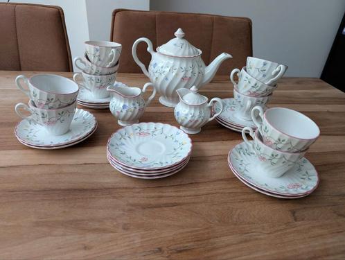 Johnson Brothers Summer chintz, Antiek en Kunst, Antiek | Servies compleet, Ophalen