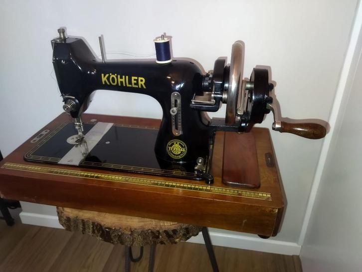 Mooie oude Kohler naaimachine, Antiek en Kunst, Antiek | Naaimachines, Ophalen