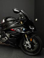 BMW S1000RR 2024 BLACKSTORM / 5JAAR GARANTIE!!!, Motoren, Motoren | BMW, 4 cilinders, Motorrijbewijs A, Handvatverwarming, Super Sport