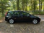 Ford Focus 1.6 16V 100PK 2011 Zwart, Auto's, 1596 cc, 15 km/l, Zwart, 4 cilinders