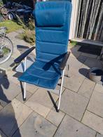 Verstelbare campingstoel met opklapbaar tafeltje er naast, Ophalen of Verzenden, Gebruikt, Campingstoel