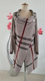 Warme poncho vest, dikke stof, maat 38/40, Ophalen of Verzenden