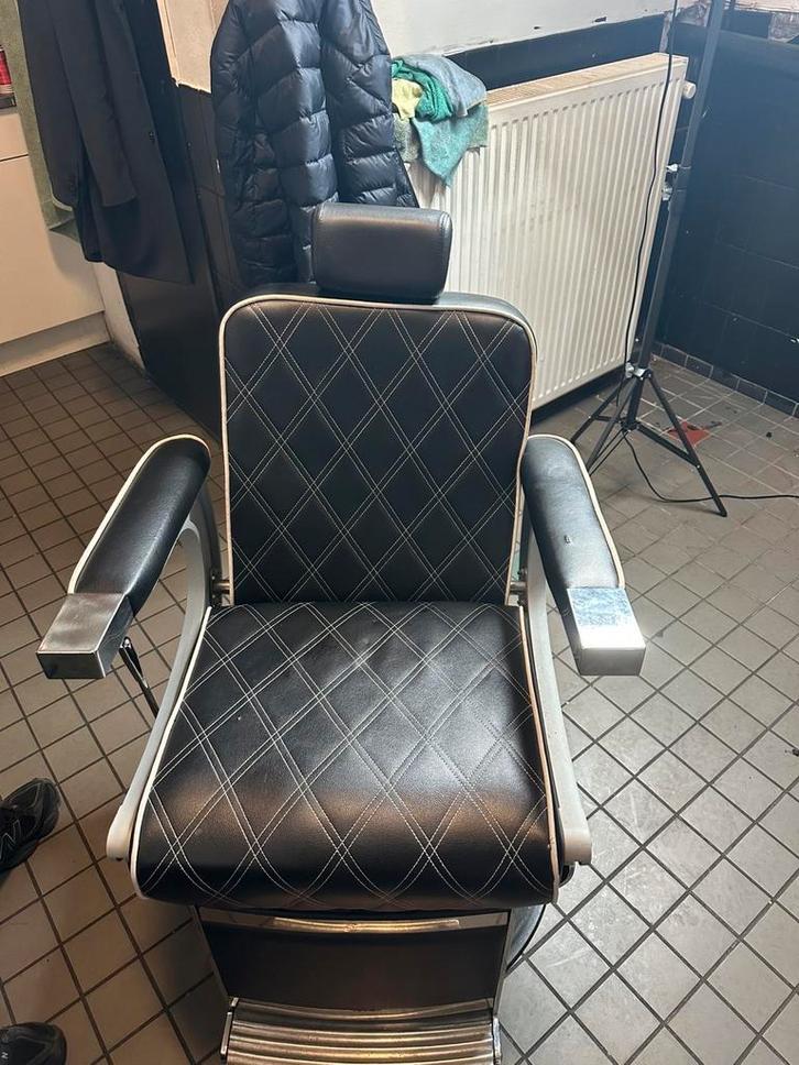 Kapper stoel, Huis en Inrichting, Stoelen, Ophalen of Verzenden