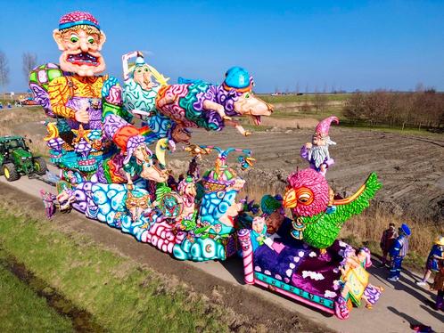 Carnavalswagen “Dromenland”, Hobby en Vrije tijd, Feestartikelen, Zo goed als nieuw, Overige typen, Carnaval, Ophalen