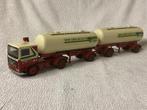 VOLVO F12 vrachtwagen+2 builktrailers van Den Bosch Smiht, Hobby en Vrije tijd, Modelauto's | 1:50, Ophalen of Verzenden, Zo goed als nieuw