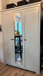 Kledingkast Ikea met spiegel, Huis en Inrichting, Kasten | Kledingkasten, Ophalen, 100 tot 150 cm, Zo goed als nieuw, 150 tot 200 cm