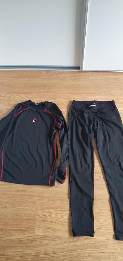 GLADIATOR THERMO SET...shirt xxxl en broek xxl...NIEUWSTAAT!, Kleding | Heren, Sportkleding, Zo goed als nieuw, Overige maten