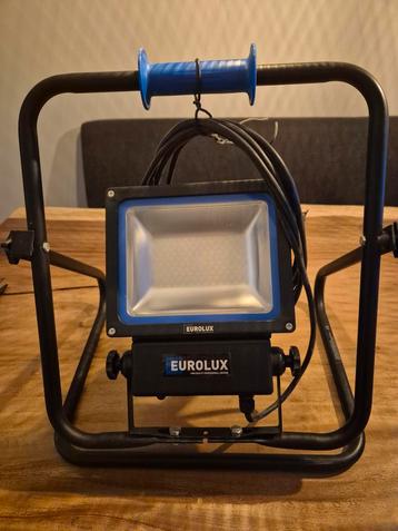 NIEUW EUROLUX bouwlamp beschikbaar voor biedingen