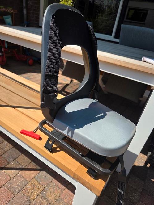 Yepp achterzitje incl. Easy fit maxi adapter, Fietsen en Brommers, Fietsaccessoires | Fietsstoeltjes, Zo goed als nieuw, Achterzitje