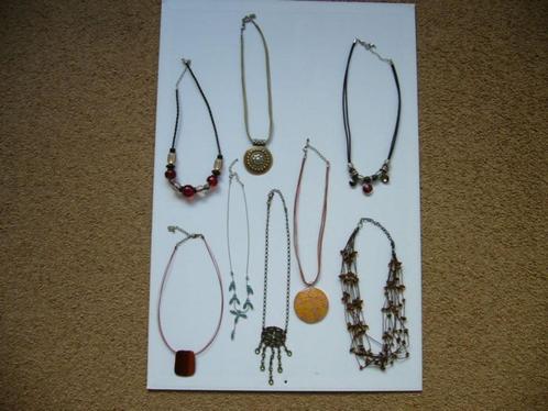 8 Kettingen splinternieuw, Sieraden, Tassen en Uiterlijk, Kettingen, Nieuw, Overige materialen, Verstelbaar, Ophalen of Verzenden