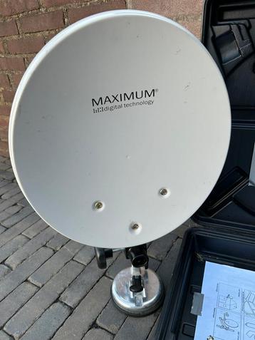 Satellietschotel campingset beschikbaar voor biedingen