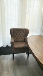 gecapitonneerde eetkamer stoelen., Huis en Inrichting, Ophalen, Bruin, Zo goed als nieuw, Vier