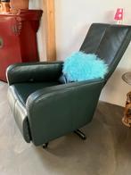 Donkergroene leren relaxfauteuil op draaipoot, Huis en Inrichting, Ophalen, Gebruikt, 50 tot 75 cm, Leer