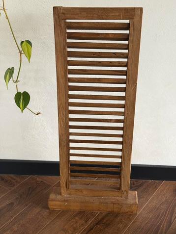 Raamdecoratie beschikbaar voor biedingen