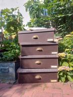 4 antieke winkel hoedendozen & 5 hoedenstandaards  Steenwijk, Antiek en Kunst, Curiosa en Brocante, Ophalen