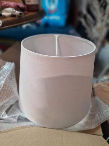 Nieuwe Lampenkap - 38cm Doorsnee beschikbaar voor biedingen