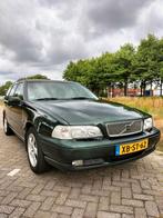 Volvo V70 2.4 AUT 1998 Groen, Auto's, 74 €/maand, Beige, Particulier, Onderhoudsboekje