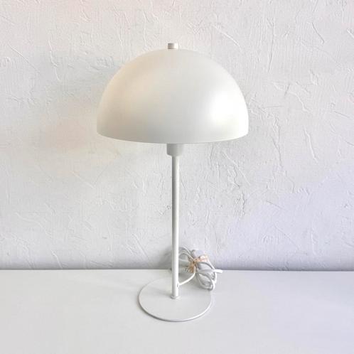 Mooie metalen mushroom lamp | Jysk, Huis en Inrichting, Lampen | Tafellampen, Zo goed als nieuw, Minder dan 50 cm, Metaal, Ophalen of Verzenden