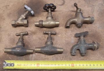 Kleine kraantjes brons messing koper beschikbaar voor biedingen