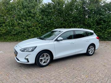 Ford Focus Wagon 1.0 EcoBoost 2019 met TREKHAAK en CARPLAY beschikbaar voor biedingen