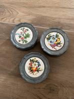 Vintage 22 stuks Tinnen Onderzetters met Bloemen, Ophalen of Verzenden