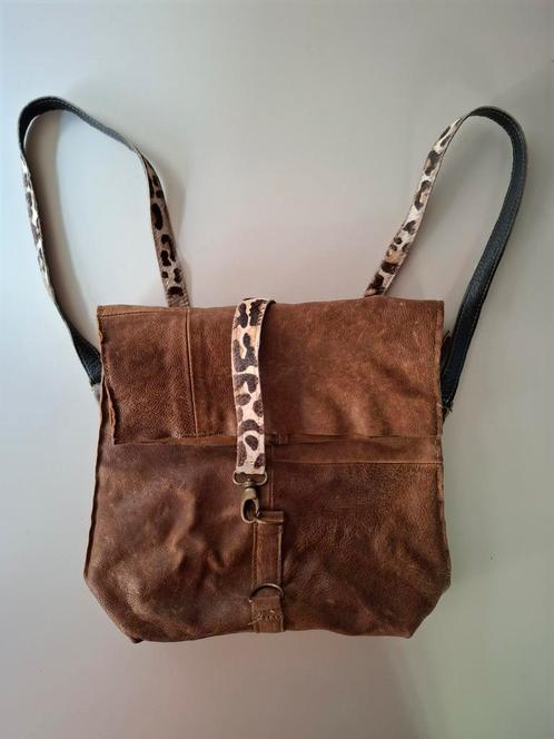 Uniek leren rugzakje met panterprint, handmade, Sieraden, Tassen en Uiterlijk, Tassen | Damestassen, Gebruikt, Overige typen, Bruin
