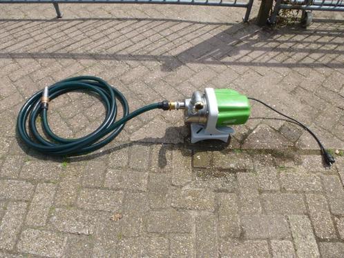 Eurom waterpomp met zuigslang en voetklep, Tuin en Terras, Waterpompen, Gebruikt, Elektrisch, Bronpomp, Ophalen