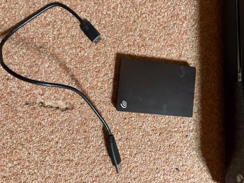 Xbox one plus gratis games en harde schijf, Spelcomputers en Games, Spelcomputers | Xbox One, Gebruikt, Xbox One, 500 GB, Met 1 controller