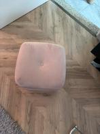 Roze Velours Poef - Zo Goed Als Nieuw, Huis en Inrichting, Minder dan 50 cm, Vierkant, Ophalen of Verzenden, Zo goed als nieuw