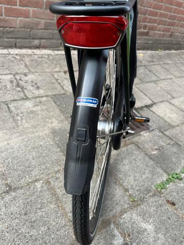 Damesfiets met versnellingen beschikbaar voor biedingen