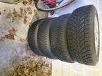 Winterbanden Volvo V70 195/65/R15 met velgen, Ophalen, Gebruikt, Diverse, Volvo