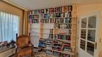 Grote boekenkast tot aan plafond, Ophalen, Zo goed als nieuw, 25 tot 50 cm, 200 cm of meer