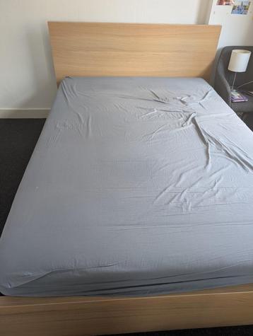 Ikea bedframe 140x200 with slats