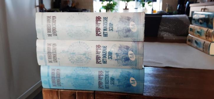 De boeken van de levende schepen van Robin Hobb, Boeken, Fantasy, Zo goed als nieuw, Ophalen of Verzenden