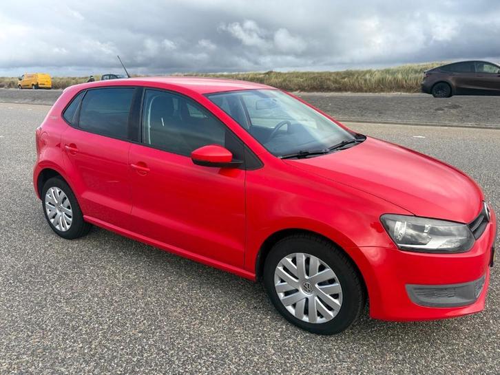 Volkswagen Polo 1.2 51KW 2009 Rood, Auto's, Volkswagen, Particulier, Polo, ABS, Airconditioning, Centrale vergrendeling, Elektrische buitenspiegels