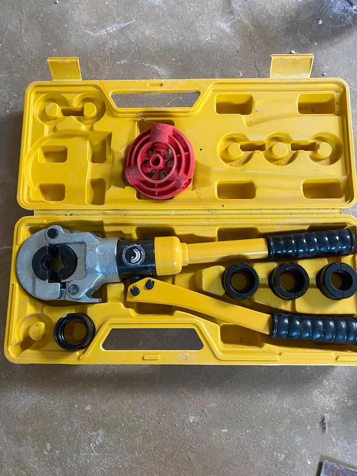 TE HUUR henco perstang, Doe-het-zelf en Verbouw, Gereedschap | Handgereedschap, Zo goed als nieuw, Ophalen
