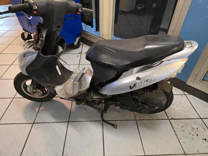 Peugeot Vclic schade, Fietsen en Brommers, Brommeronderdelen | Scooters, Gebruikt, Peugeot, Blok, Ophalen