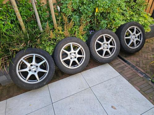 Winterbanden 215/55/R16 op lichtmetalen velg, Auto-onderdelen, Overige Auto-onderdelen, Peugeot, Gebruikt, Ophalen