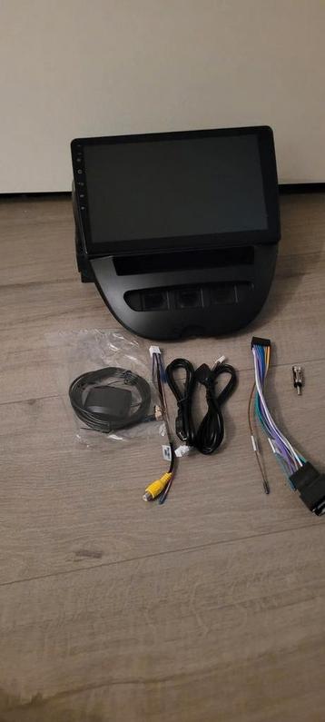 Toyota aygo radio met carplay nieuw €85 beschikbaar voor biedingen