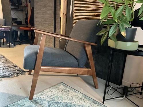 Twee IKEA fauteuils EKENÄSET - Eiken/Gunnared donkergrijs., Huis en Inrichting, Fauteuils, Zo goed als nieuw, Hout, Stof, 50 tot 75 cm
