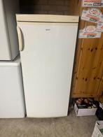 Koelkast, Witgoed en Apparatuur, Koelkasten en IJskasten, 200 liter of meer, Met aparte vriezer, Zo goed als nieuw, 160 cm of meer