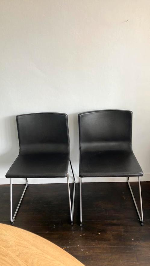 Ikea eetkamerstoel Bernard in donkerbruin leer, Huis en Inrichting, Stoelen, Zo goed als nieuw, Vijf, Zes of meer stoelen, Leer